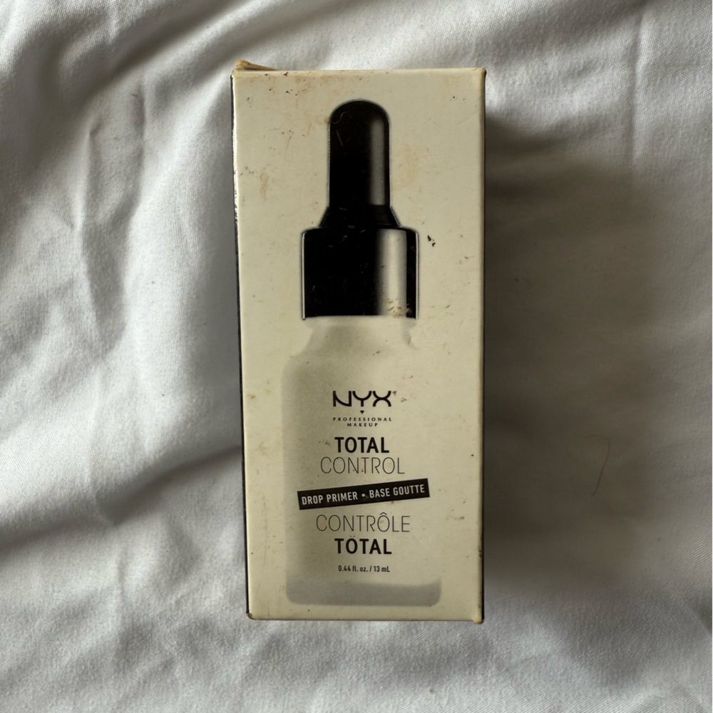 NYX Total Control Drop Foundation - Black and White Packaging